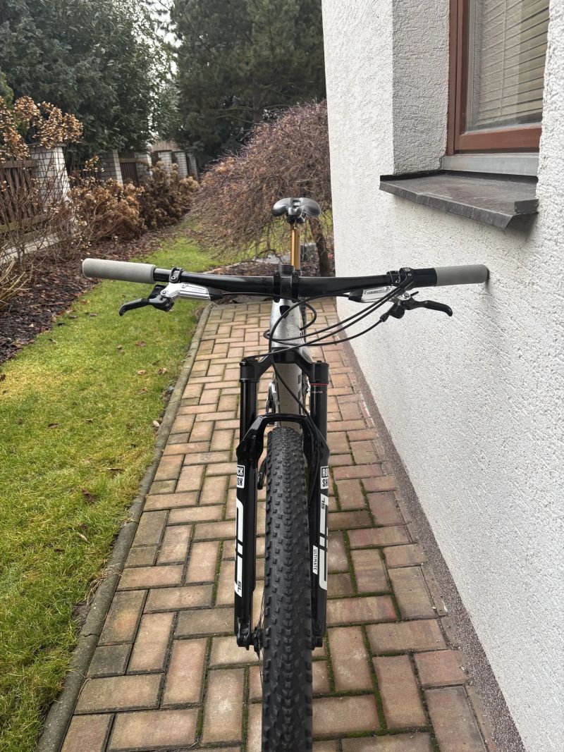 Trek Supercaliber 9.9 2024 + nove kliky s watmetrem