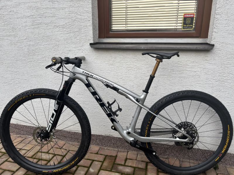 Trek Supercaliber 9.9 2024 + nove kliky s watmetrem