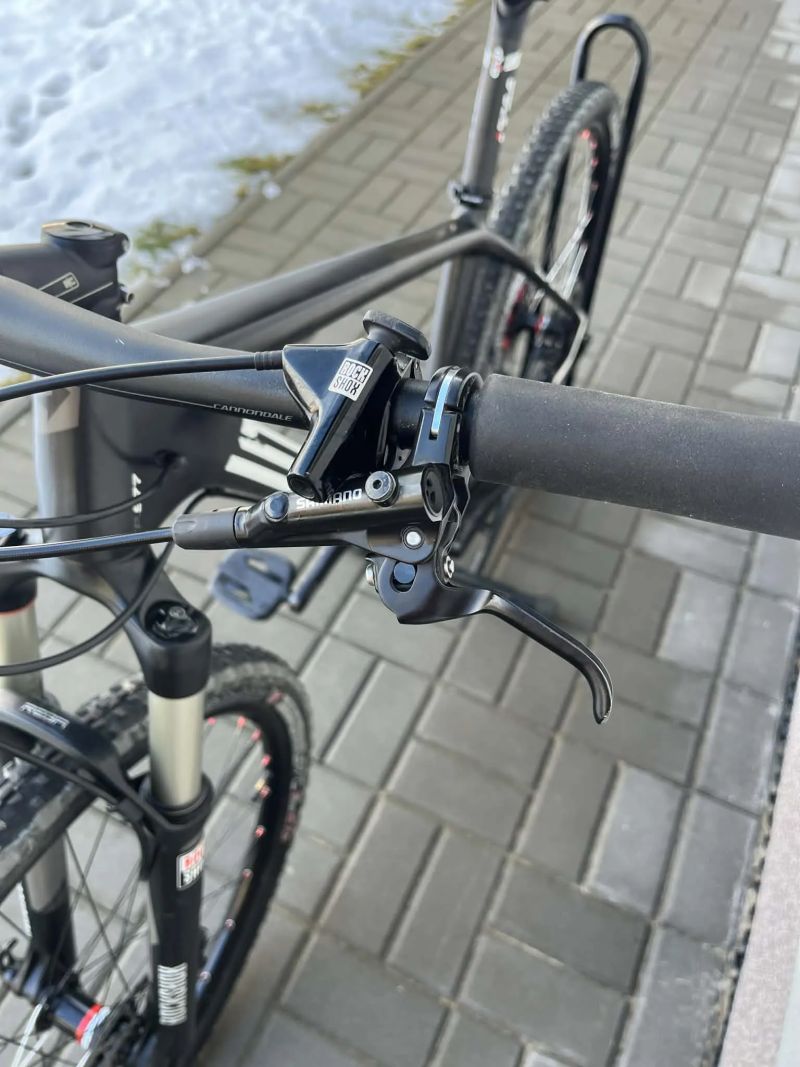 Horské karbonové kolo Superior vel.M 27,5