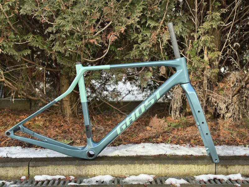 Rámová sada GHOST Asket CF X - M