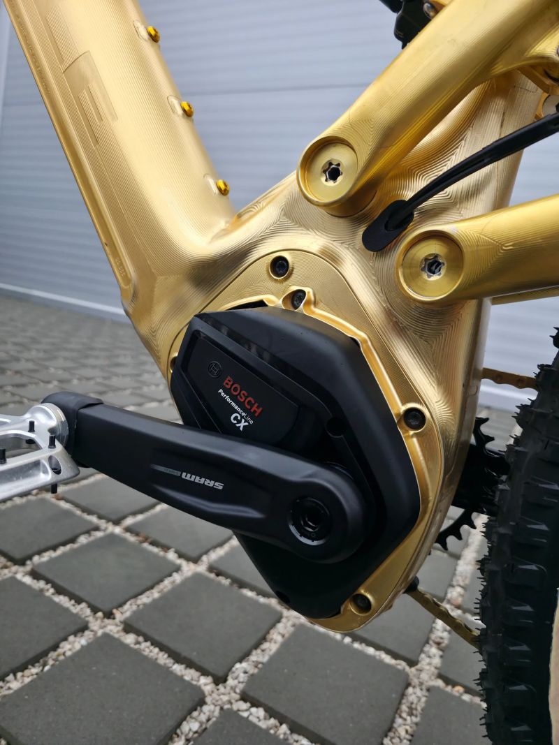 Elektrokolo Pole Voima Enduro Gold 29" velikost M/L / SRAM X0 Transmission / Jediné na prodej v EU