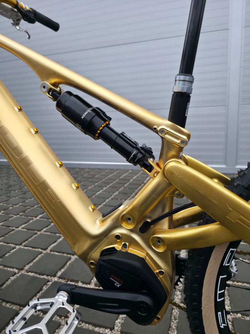 Elektrokolo Pole Voima Enduro Gold 29" velikost M/L / SRAM X0 Transmission / Jediné na prodej v EU