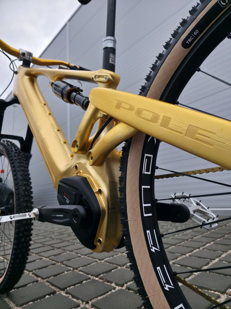 Elektrokolo Pole Voima Enduro Gold 29" velikost M/L / SRAM X0 Transmission / Jediné na prodej v EU