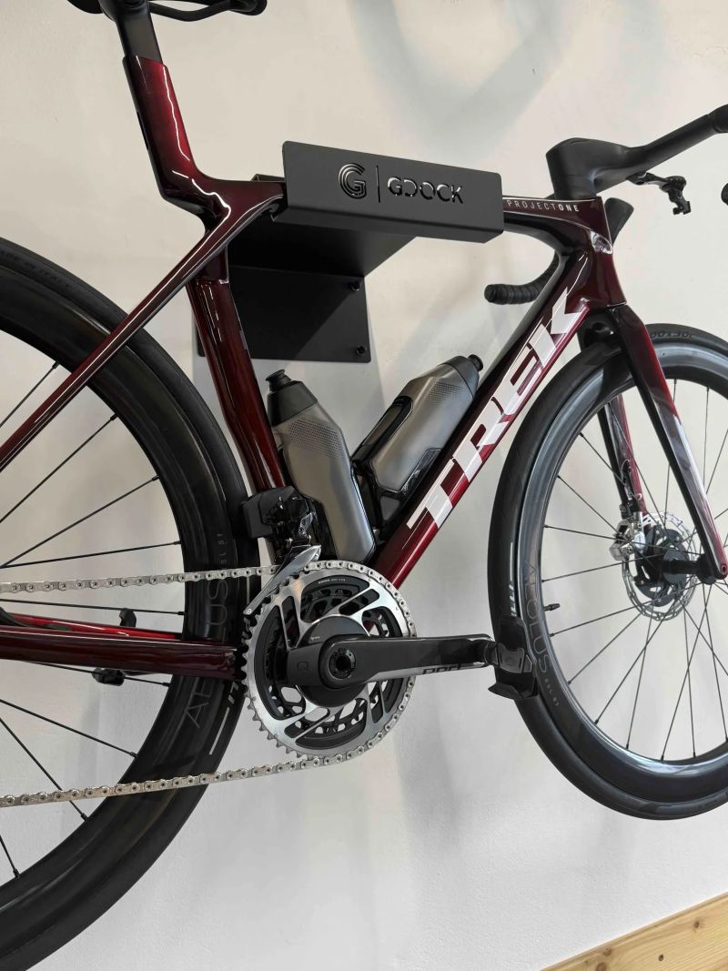 Trek MADONE SLR 9 RED AXS VELIKOST M/L 56