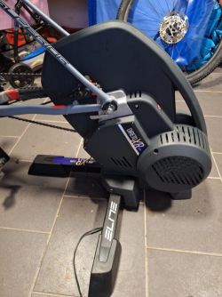 Trenažér DIRETO XR-T TEAM v záruce