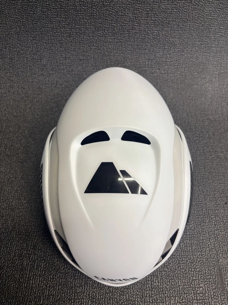 ABUS AIRBREAKER | VELIKOST 52–58 CM | NOVÁ