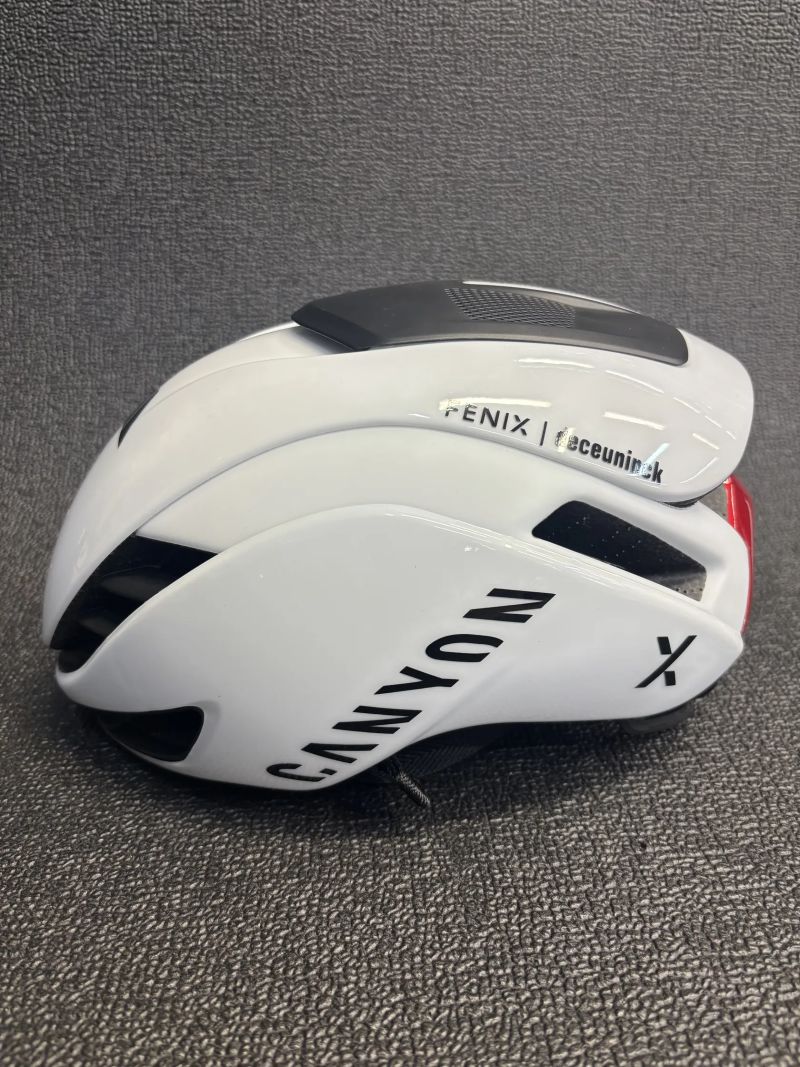 ABUS GAMECHANGER 2.0 | VELIKOST 51–55 CM | NOVÁ