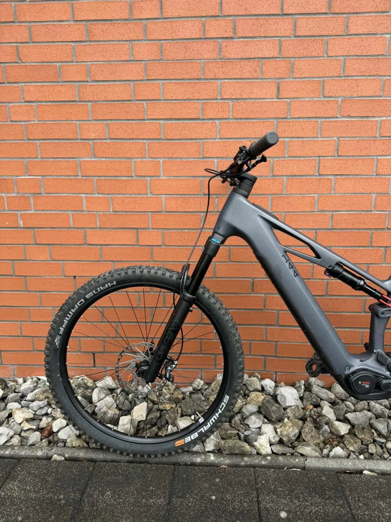 Bosch Cube Stereo Hybrid one44 hpc slx 800wh velk. XL