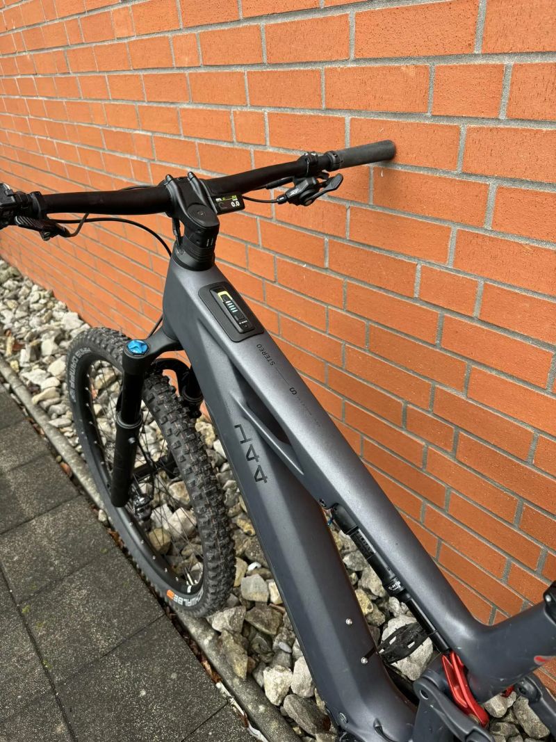 Bosch Cube Stereo Hybrid one44 hpc slx 800wh velk. XL