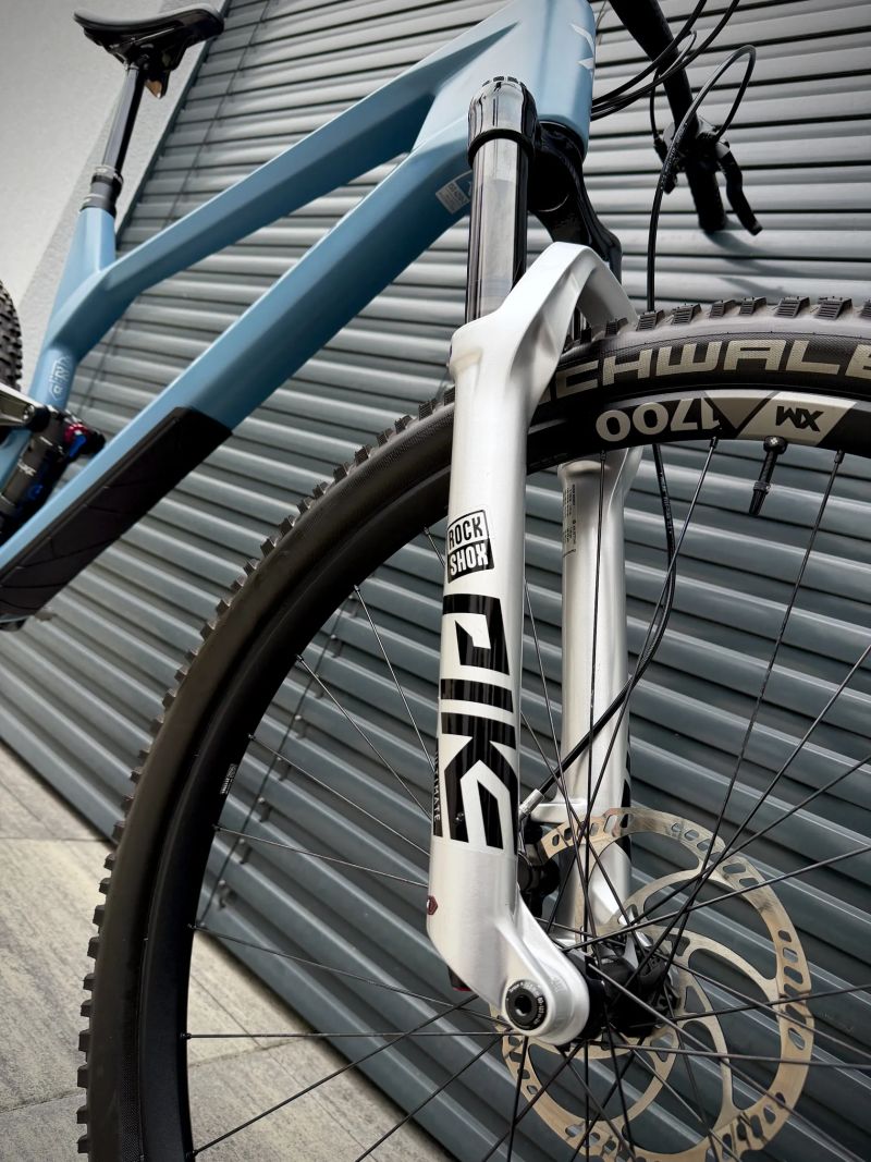 Radon Skeen Trail CF 10.0, 29“, karbon