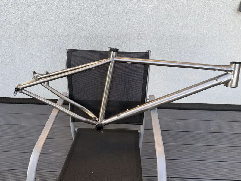 Titanový MTb ram 29
