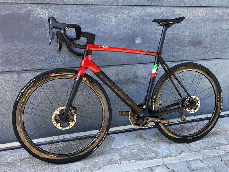 Colnago C68 Disc + Dura-Ace Di2 + Bora Ultra 45 (ZÁNOVNÍ, vel. L)