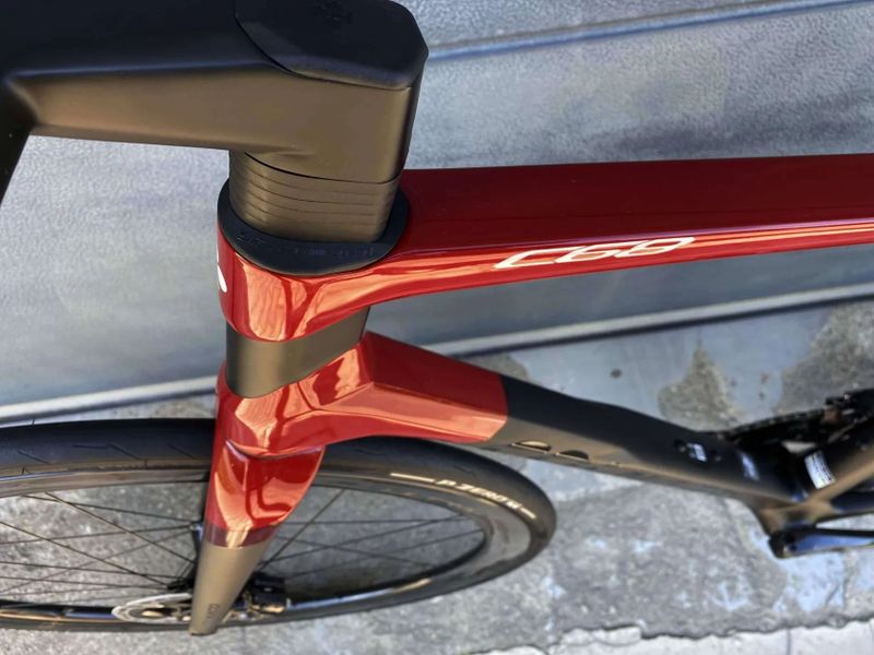 Colnago C68 Disc + Dura-Ace Di2 + Bora Ultra 45 (ZÁNOVNÍ, vel. L)