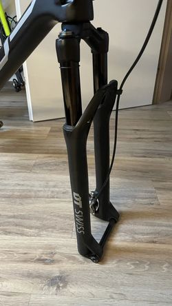 DT Swiss F 232 One - MTB XC Vidlice BOOST 15x110 SLEVA