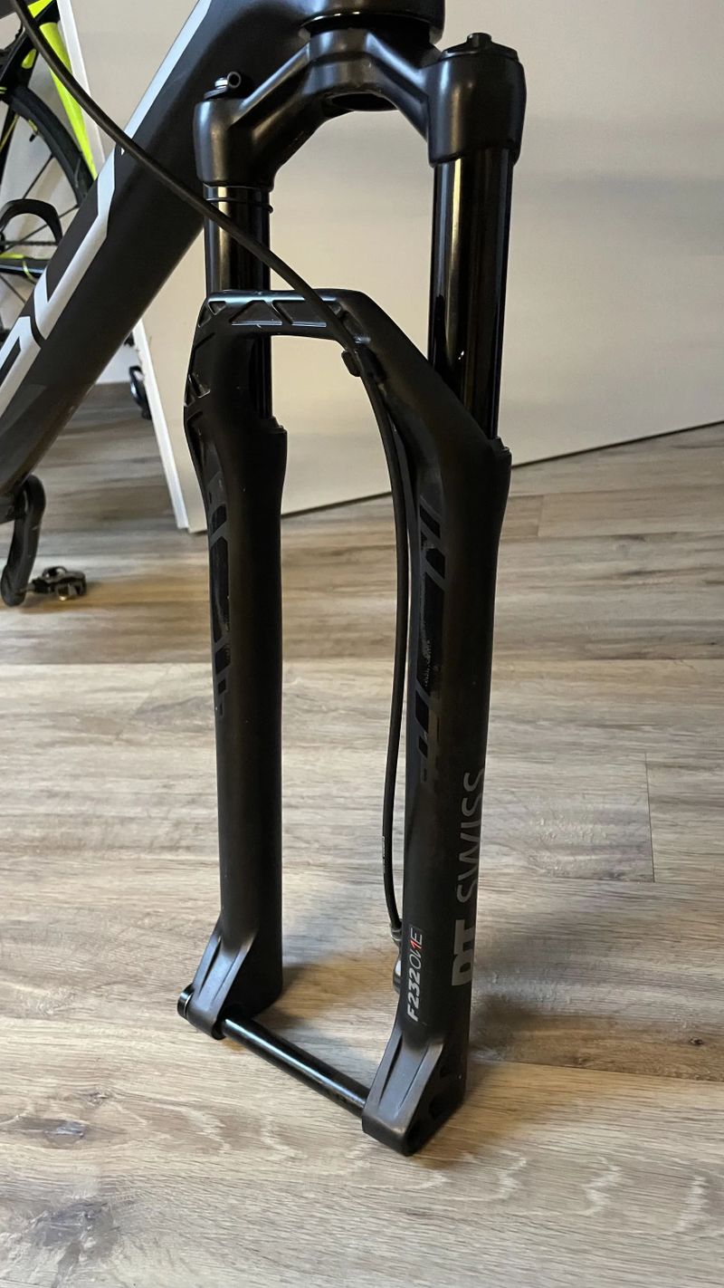 DT Swiss F232 One - MTB XC Vidlice BOOST 15x110