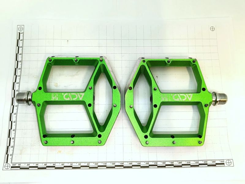 Pedály ACID Flat A2-IB, jako nové, PC: 1750 Kč