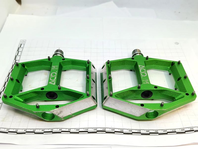 Pedály ACID Flat A2-IB, jako nové, PC: 1750 Kč