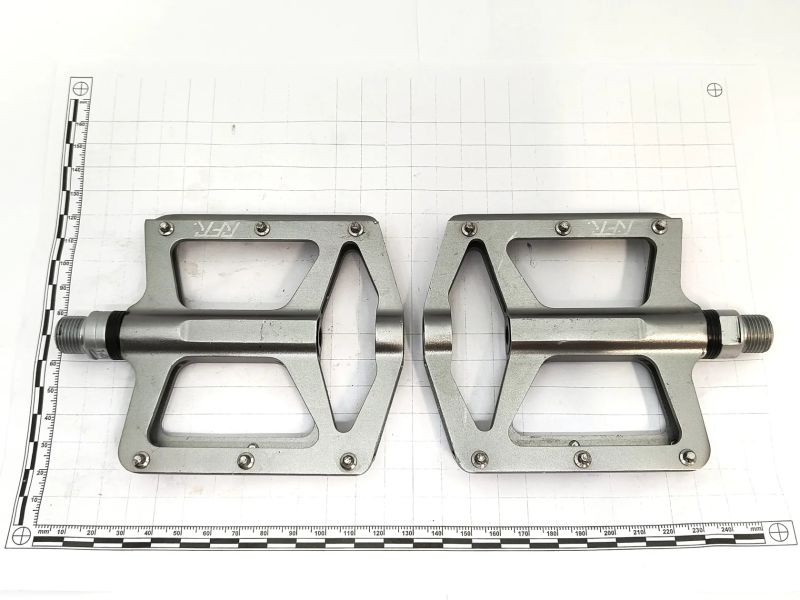 Pedály RFR Flat RACE 2.0 ZÁNOVNÍ PC: 1250 Kč 