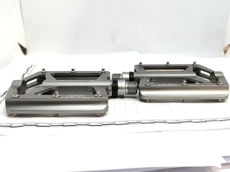 Pedály RFR Flat RACE 2.0 ZÁNOVNÍ PC: 1250 Kč 