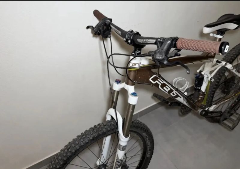 Felt Felt compulsion 3