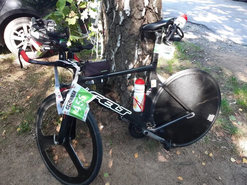 Triatlonová raketa FELT - Plná výbava, DISK + LOUKOŤ, Dura-Ace