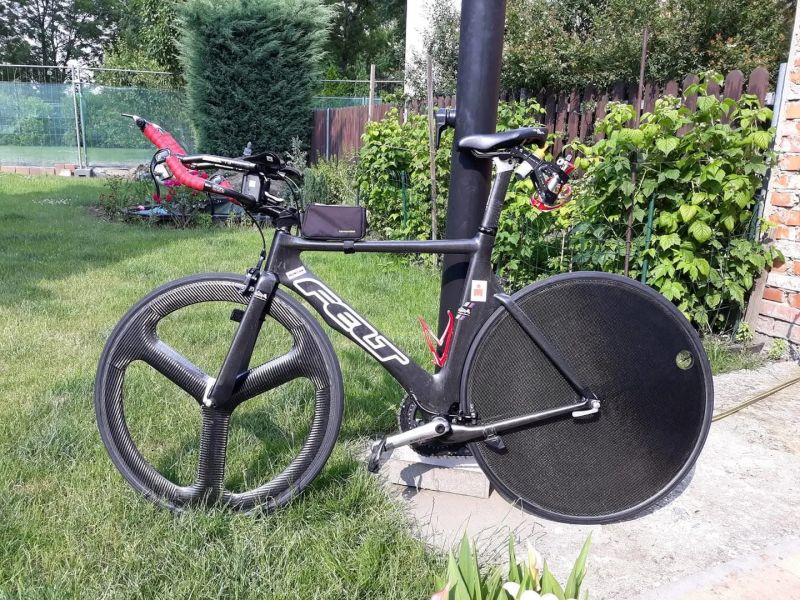 Triatlonová raketa FELT - Plná výbava, DISK + LOUKOŤ, Dura-Ace