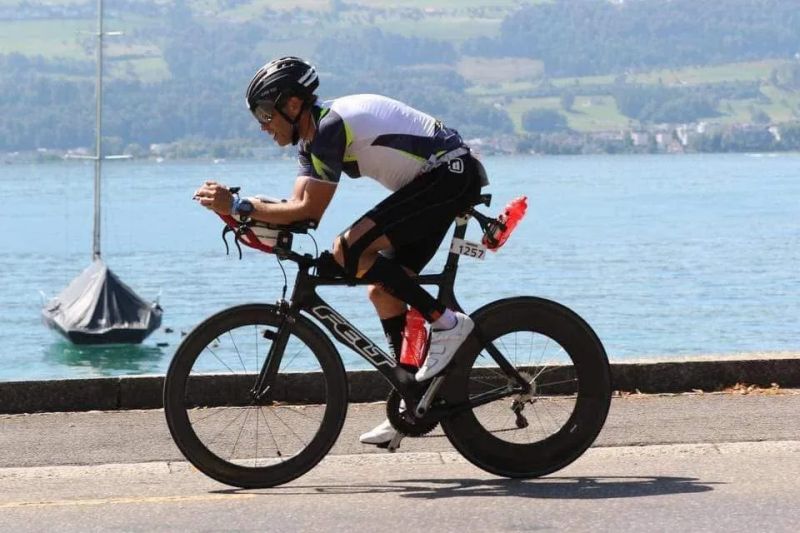 Triatlonová raketa FELT - Plná výbava, DISK + LOUKOŤ, Dura-Ace