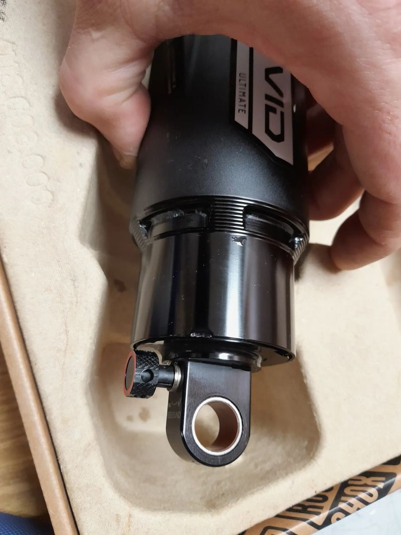 Vivid Ultimate DH RC2 DebonAir 250x72,5