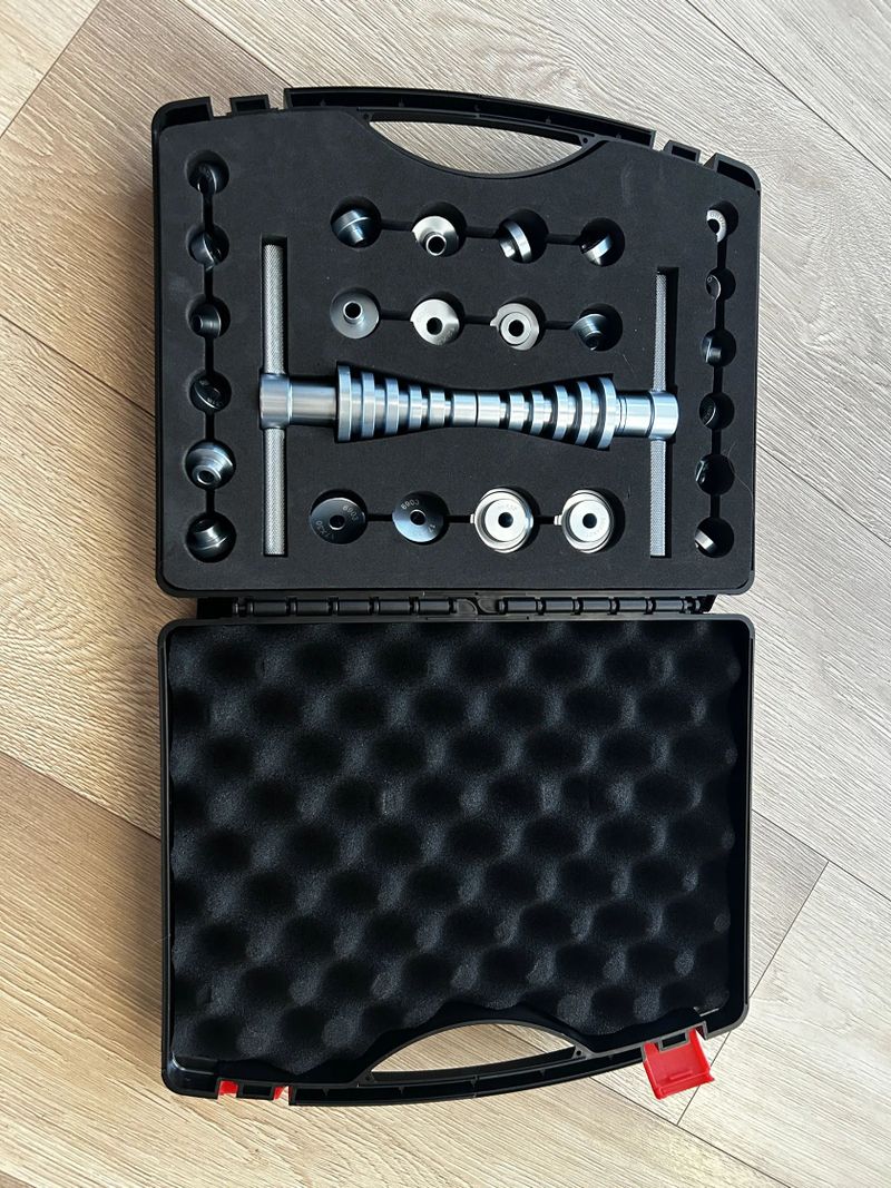 Sada na lisování ložisek TOP