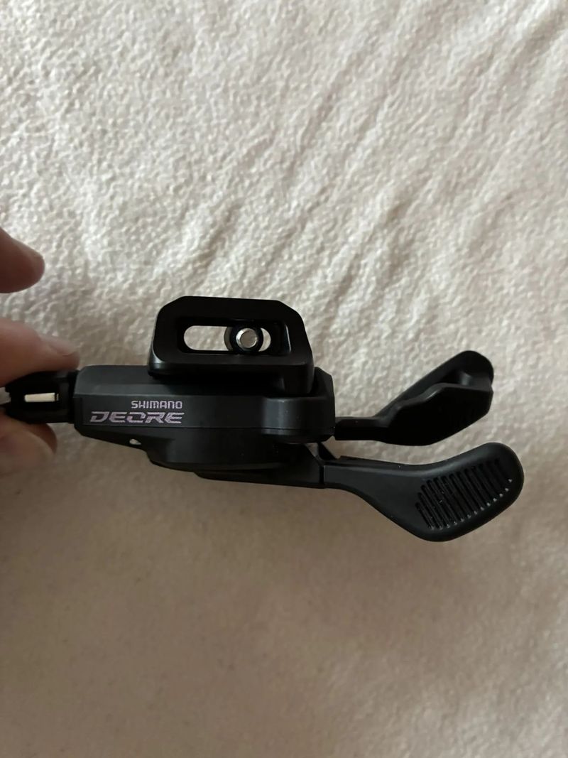 řadící páčka Shimano Deore 6100 - 12 speed