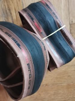 Prodám jen vyzkoušené pláště Schwalbe ONE Pro průměr 30mm