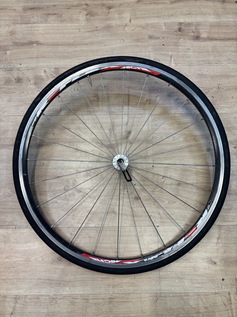 Přední kolo Miche + plášť 23 mm