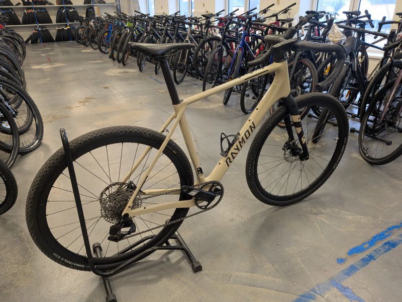 Raymon Soreno Pro velikost L