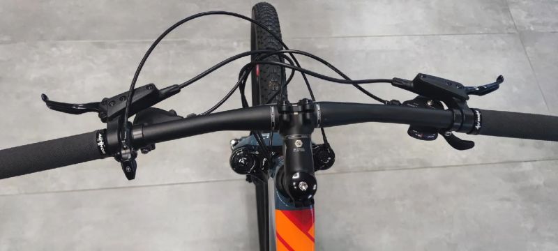 Prodám Author Modus 29 vel.19 