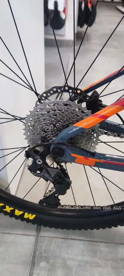 Prodám Author Modus 29 vel.19 