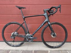 Giant Defy XL di2 2x11, karbonová kola