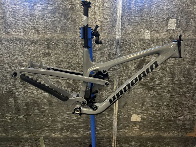 Propain Spindrift Cf 4