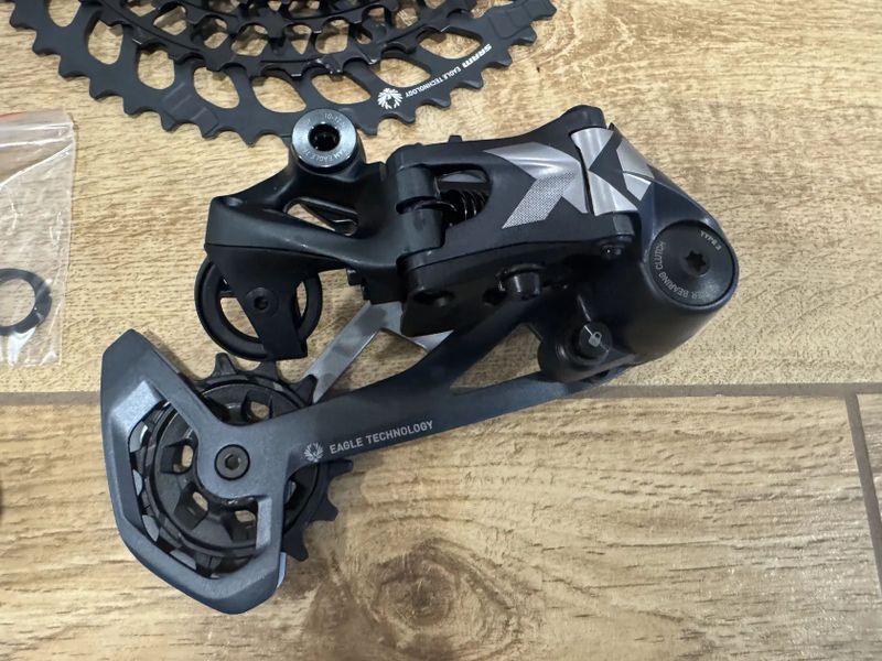 SRAM X01 kompletní sada - nova