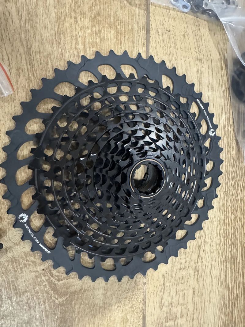 SRAM X01 kompletní sada - nova