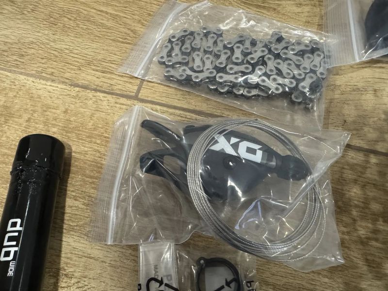 SRAM X01 kompletní sada - nova