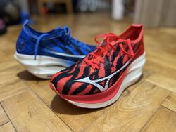 Mizuno Wave Rebellion Pro 3 (EU 44)