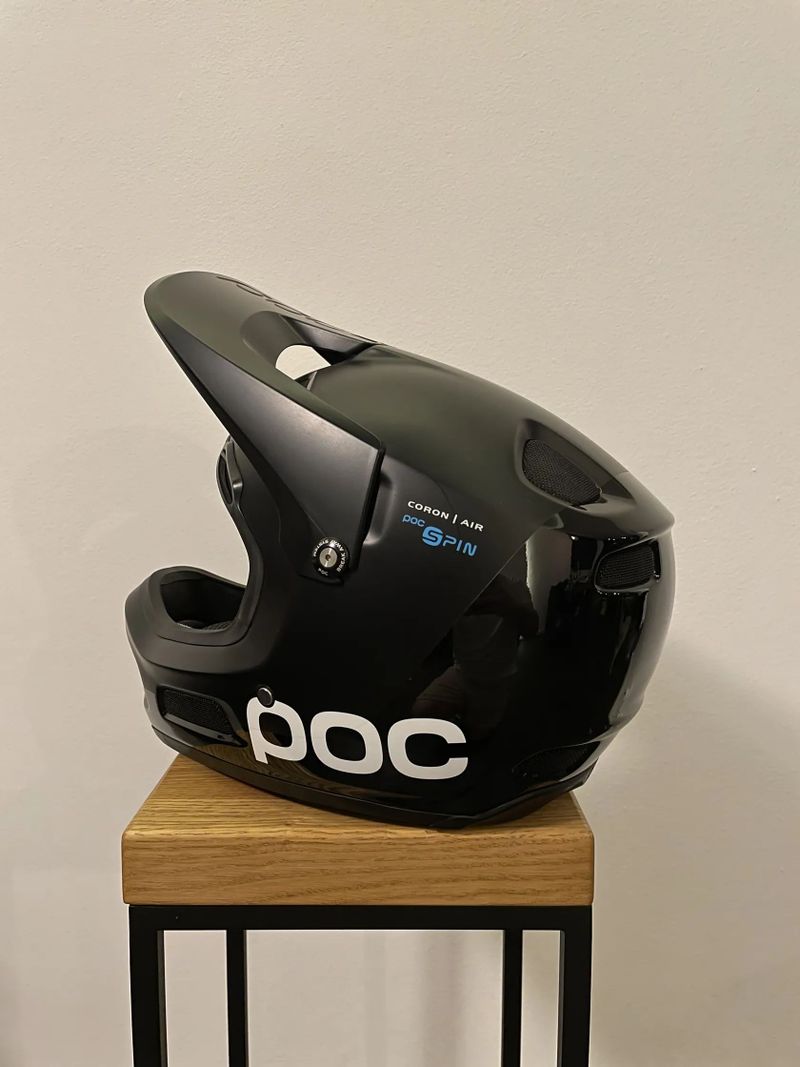 Integrální přilba POC