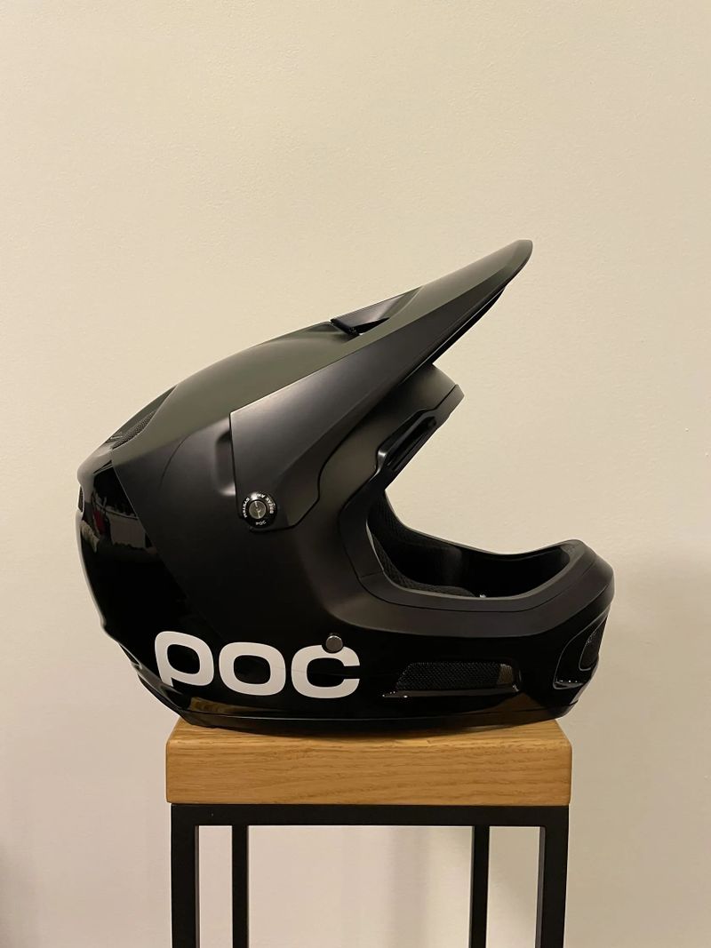 Integrální přilba POC