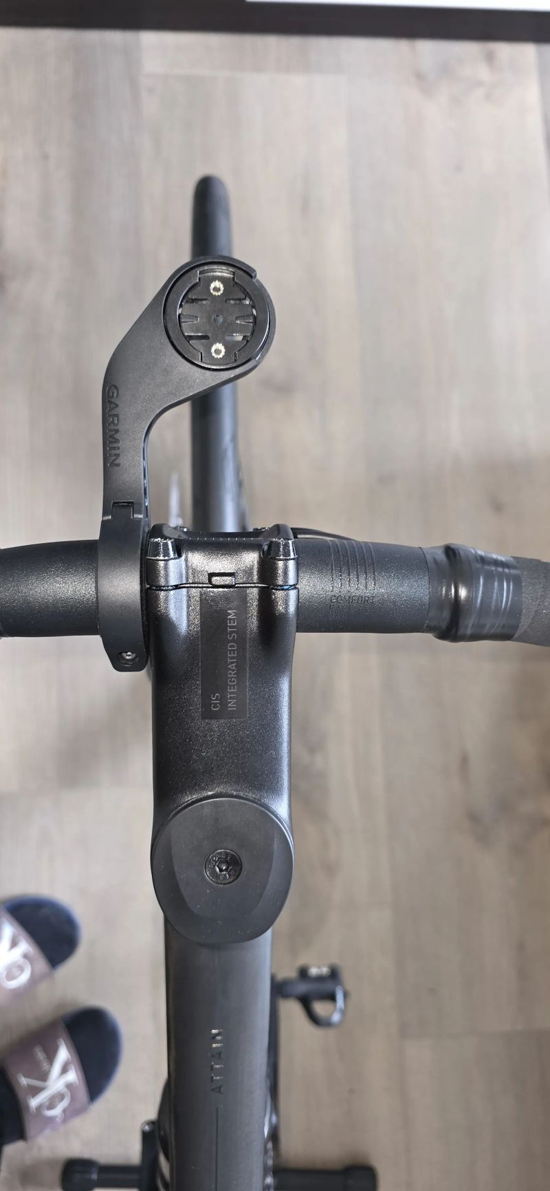 Cube ATTAIN C:62 RACE