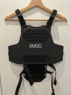 Evoc Torso Protector.