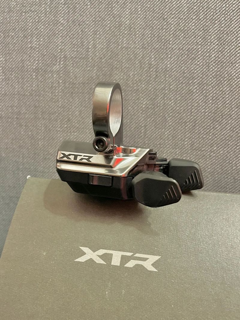 Řazení Shimano XTR Di2 SW-M9250