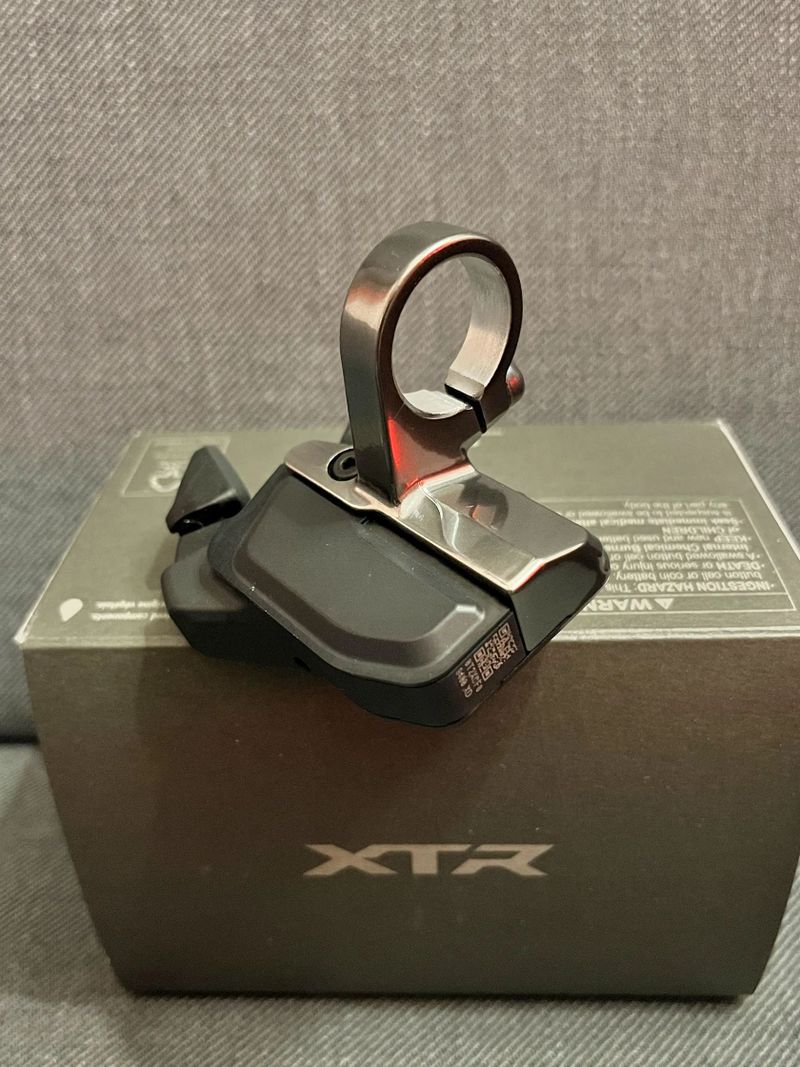 Řazení Shimano XTR Di2 SW-M9250