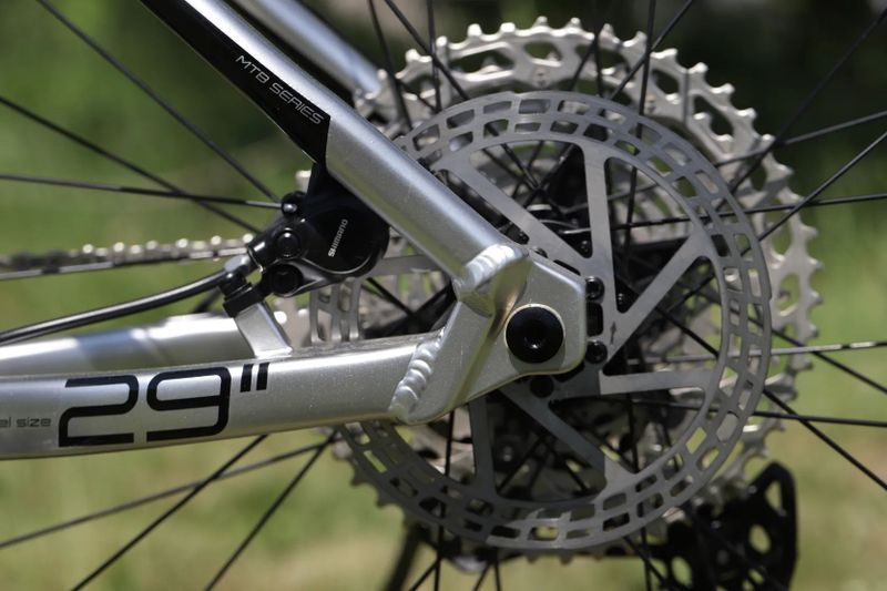 Prodám GALAXY SKYLAB 3.0 29" STŘÍBRNÝ 