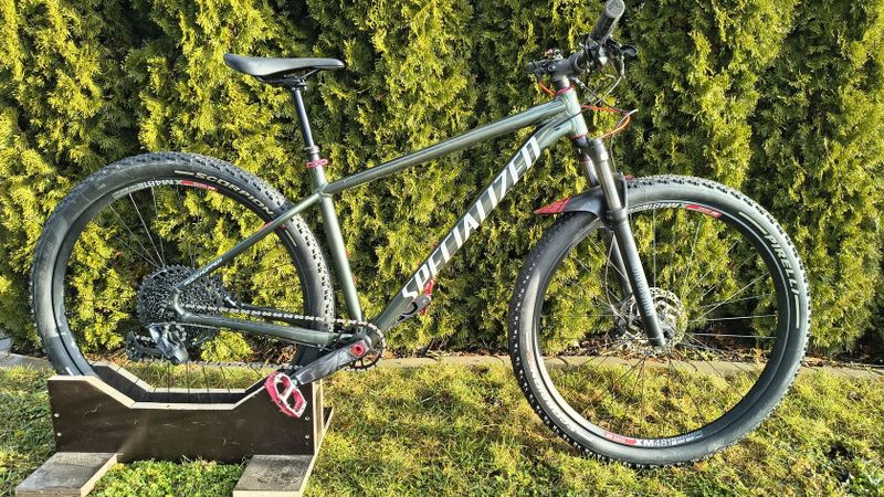 Specialized Rockhopper Expert 29