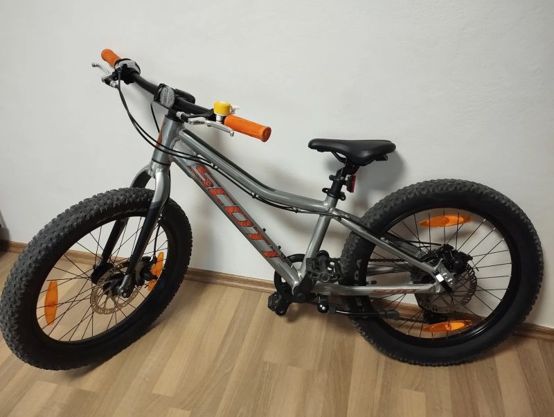 Scott Roxter 20 silver